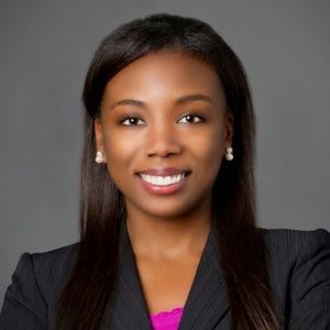 Meet your Posher, Leomia